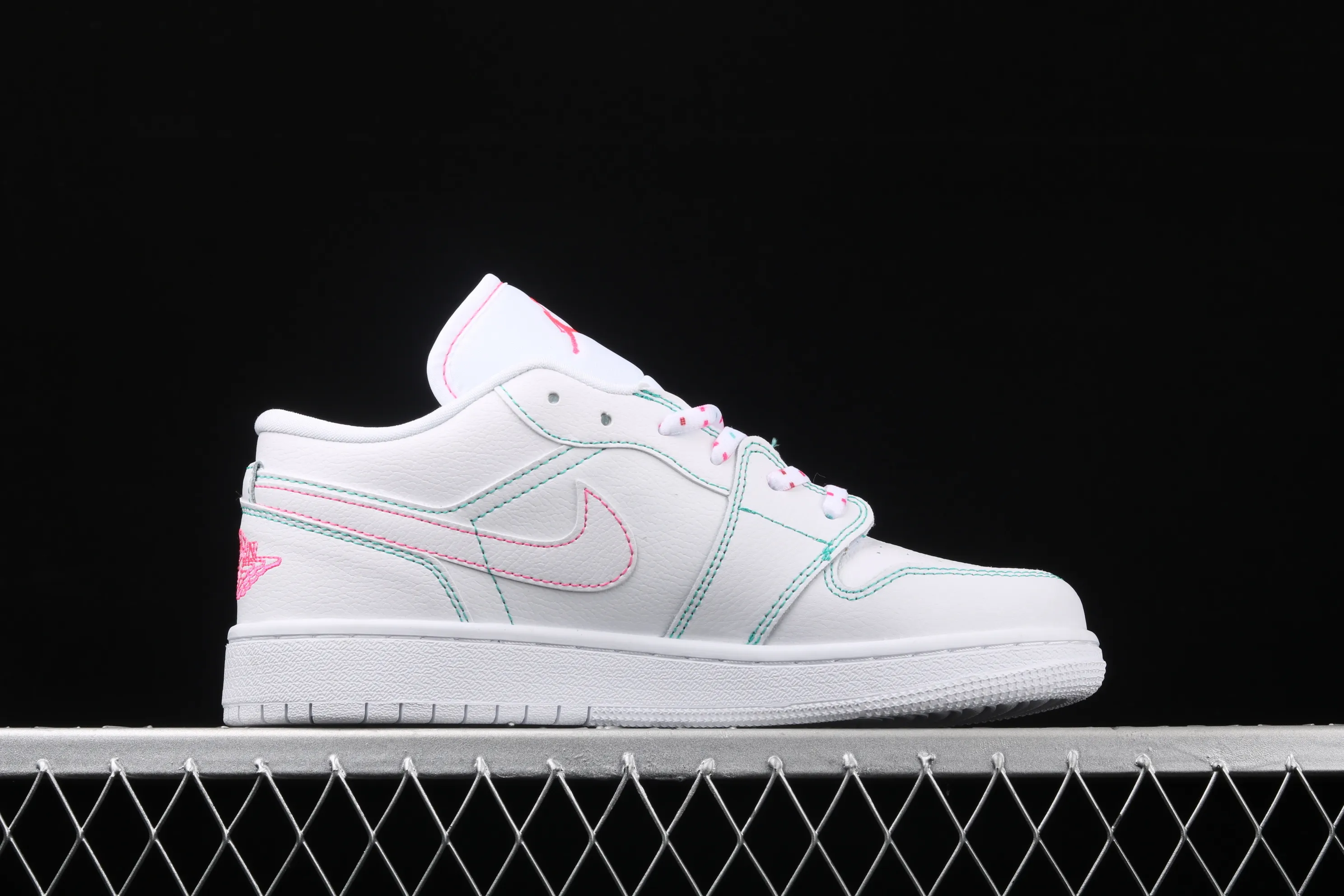 All categories Air Jordan Jordan series basketball shoes Air Jordan 1 Low Air Jordan 1 Low Shadow AJ1 Joe 1 pink line low-top cultural and leisure sports sneakers 554723-101